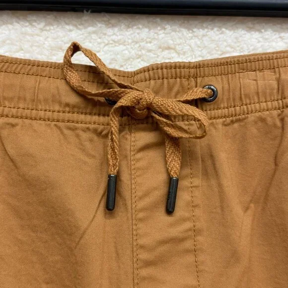 LARGE - GAP - Men’s Pull-On Khaki Shorts with Drawstring NEW - Picture 7 of 11